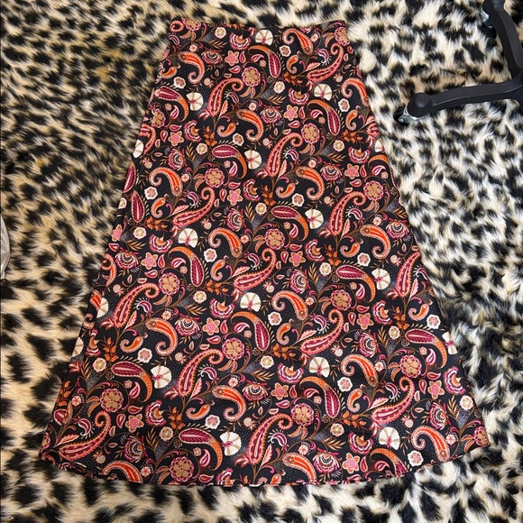 LOFT Multicolor Paisley Maxi Skirt - Picture 2 of 3